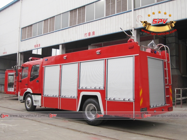 Left back view of Foam and Water Fire Truck - Dongfeng Left back view of Foam and Water Fire Truck - Dongfeng